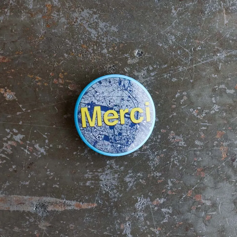 2261 STICKER MULE Badge Merci - Paris< Merci Accessories