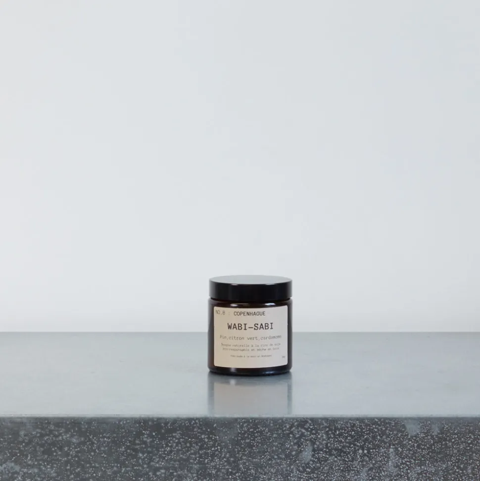 2964 WABI SABI Bougie N°8 - Copenhague< Candles & Home Fragrance