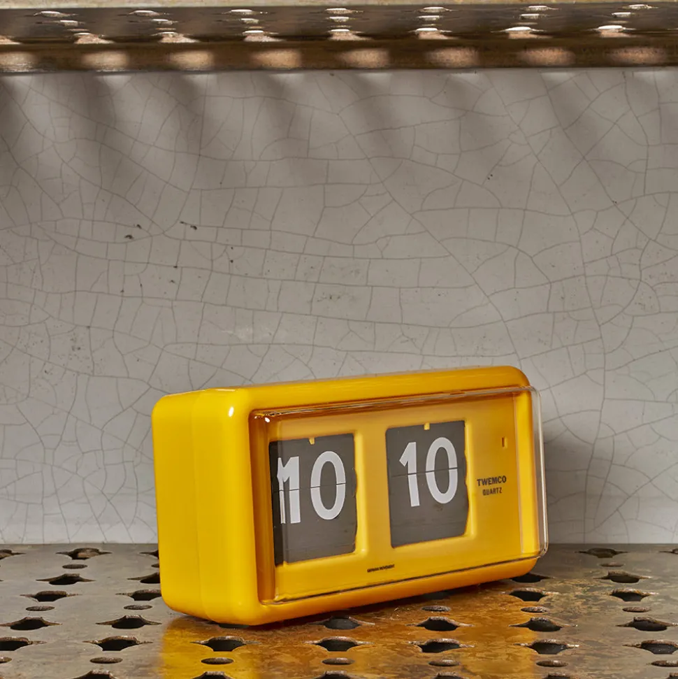 1644 TWEMCO Horloge QT 30 - Jaune - Twemco< Clocks