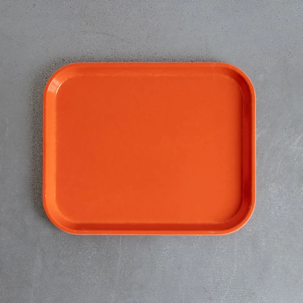 1500 CAMBRO Plateau en fibre de verre - Orange Citrus< Trays