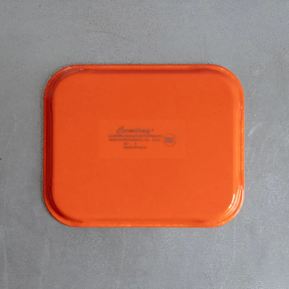 1500 CAMBRO Plateau en fibre de verre - Orange Citrus< Trays